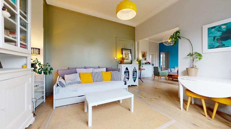 Maison traditionnelle - 109 m² - 6 pièces