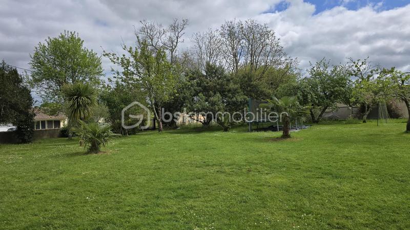 Propriété - 400 m² - 16 pièces