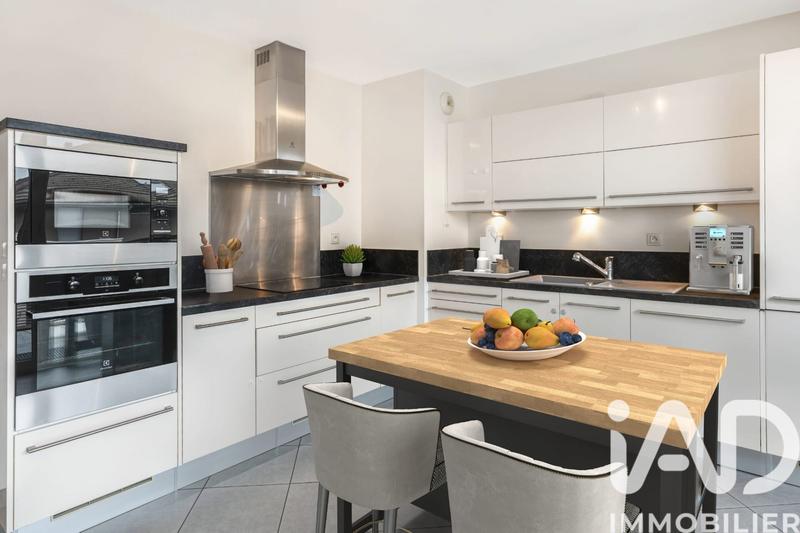 Appartement - 119 m² - 4 pièces