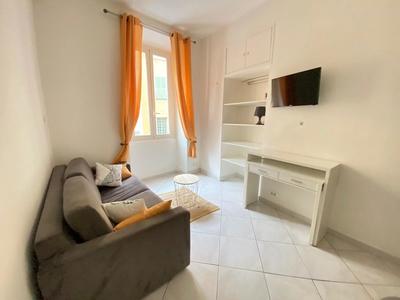 Appartement - 15 m² - 1 pièce