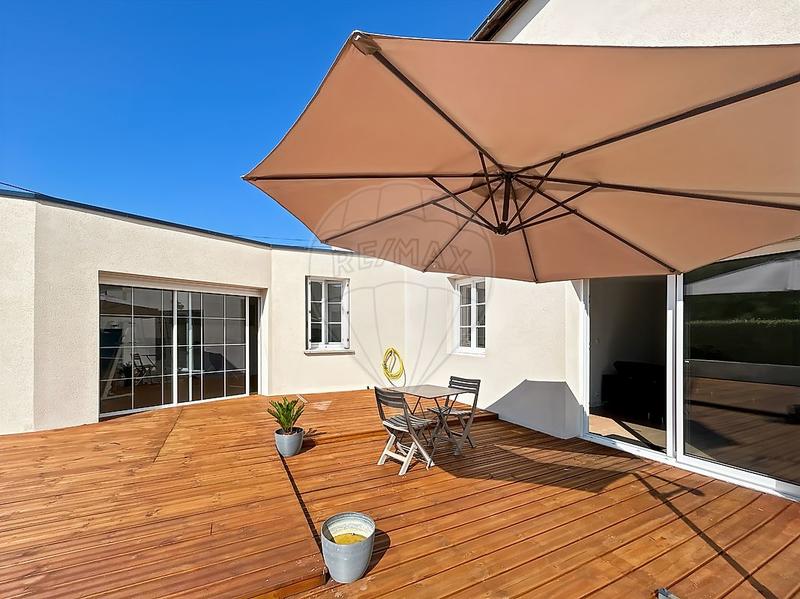 Maison - 136 m² - 5 pièces