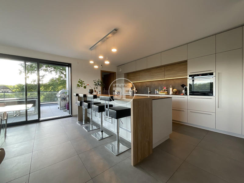 Appartement - 149 m² - 6 pièces