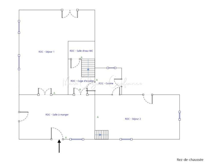 Maison - 222 m² - 8 pièces