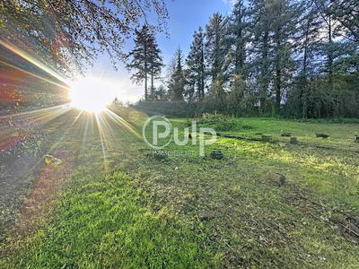 Maison - 153 m² - 11 pièces