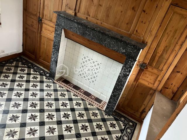 Maison - 208 m² - 4 pièces