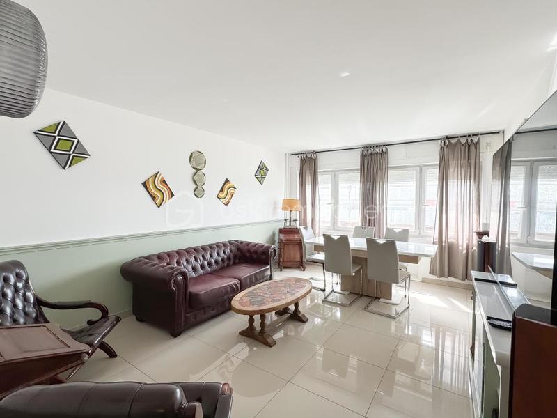 Appartement - 75 m² - 4 pièces