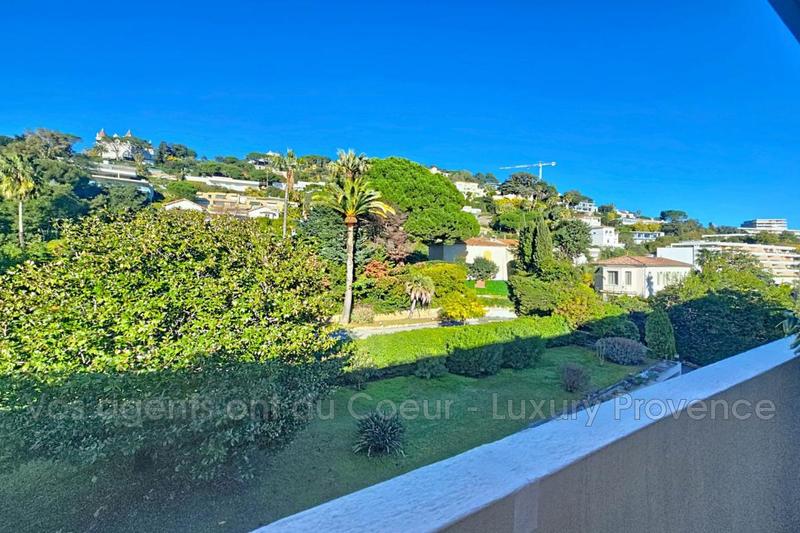 Appartement - 94 m² - 3 pièces