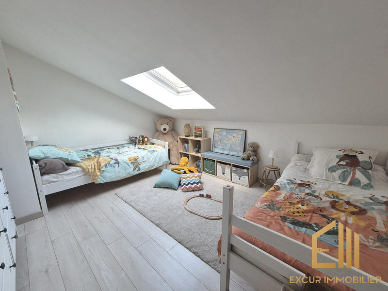 Maison - 110 m² - 5 pièces