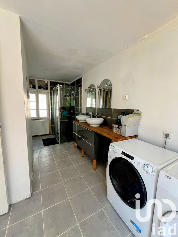 Maison - 163 m² - 8 pièces