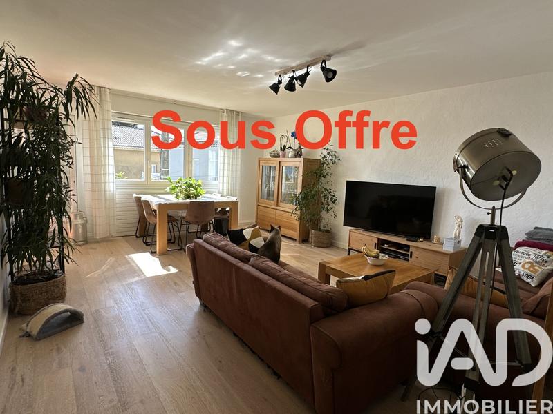 Appartement - 95 m² - 5 pièces