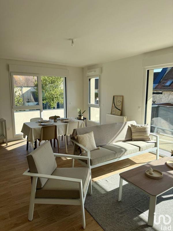 Appartement - 85 m² - 4 pièces