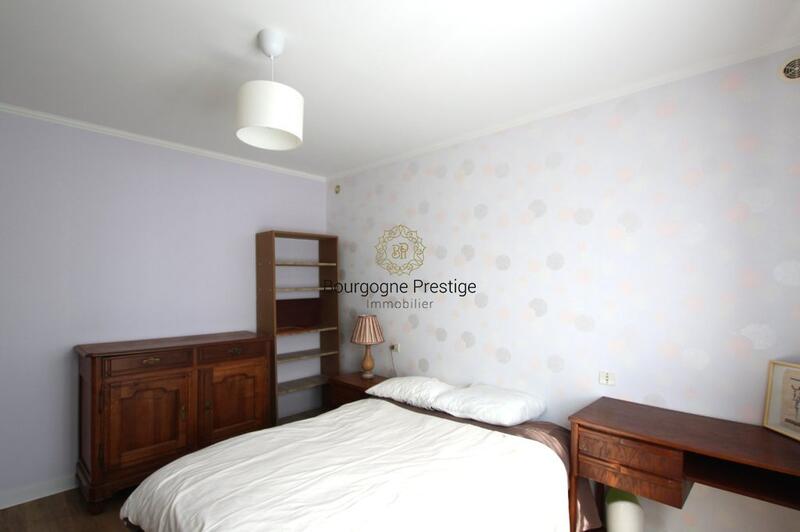 Maison - 111 m² - 4 pièces