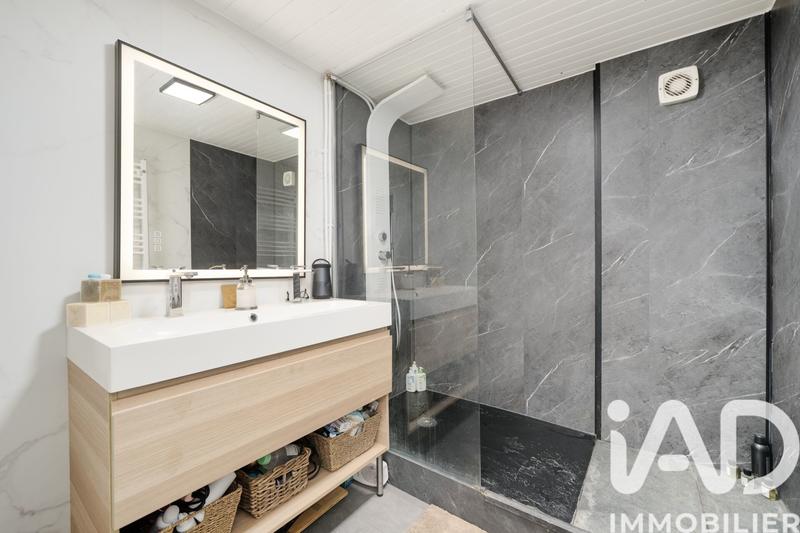 Maison de village - 79 m² - 3 pièces