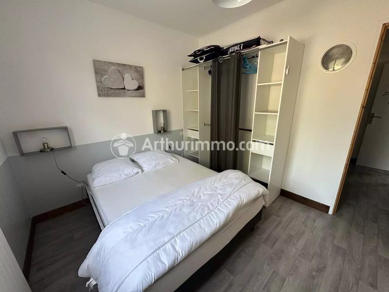 Maison - 239 m² - 8 pièces