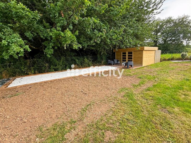 Maison - 85 m² - 4 pièces