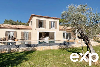 Villa - 185 m² - 6 pièces