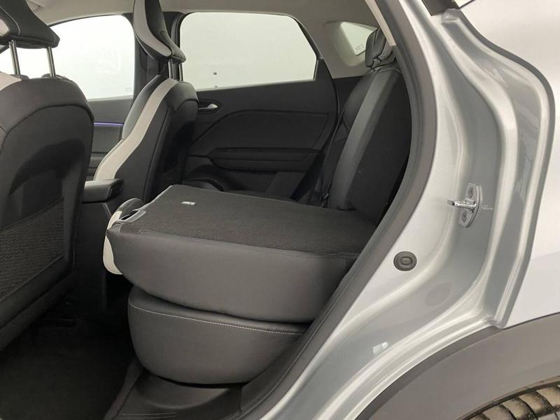 Renault Captur E-Tech Plug-in 160 Intens