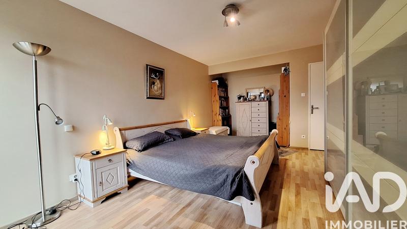 Appartement - 125 m² - 6 pièces