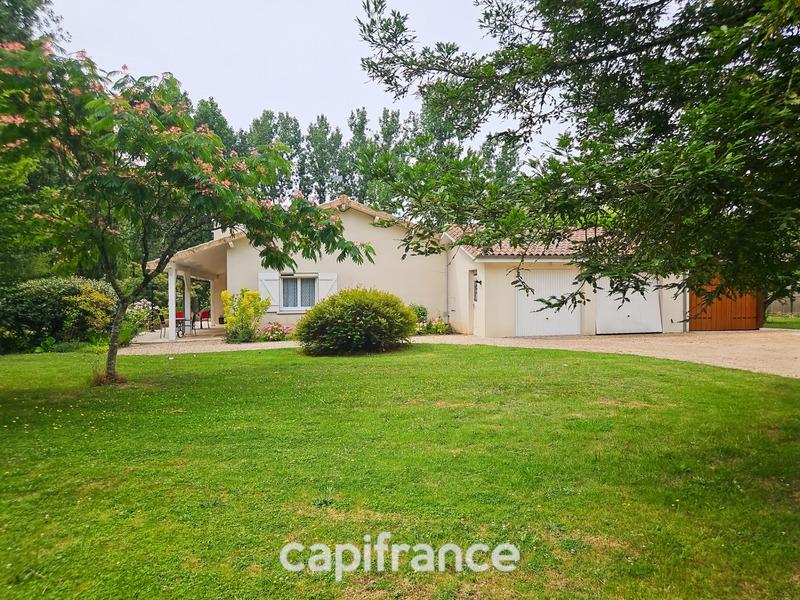 Maison - 162 m² - 8 pièces