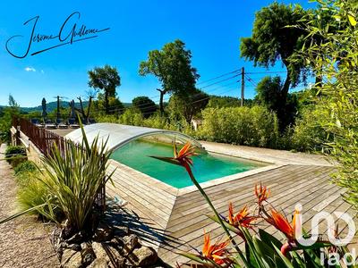 Maison de campagne - 241 m² - 8 pièces