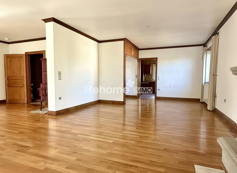 Maison - 157 m² - 4 pièces