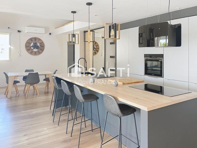 Maison - 115 m² - 5 pièces