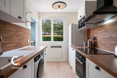 Chambre - 60 m² - 4 pièces