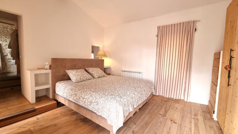 Maison de village - 220 m² - 10 pièces