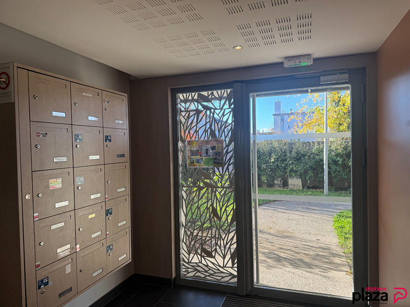 Appartement - 89 m² - 4 pièces