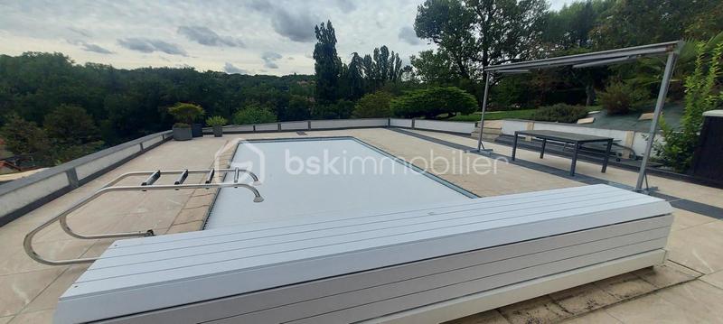 Maison de ville - 111 m² - 7 pièces