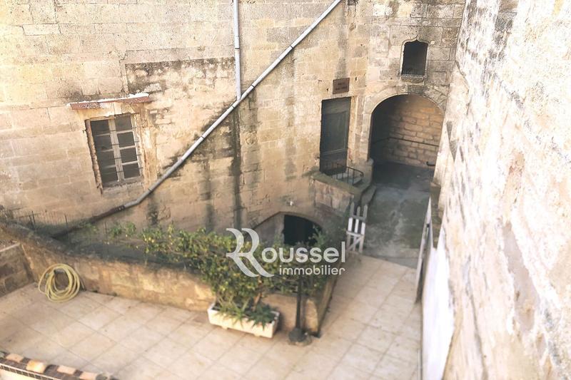 Demeure - 196 m² - 7 pièces