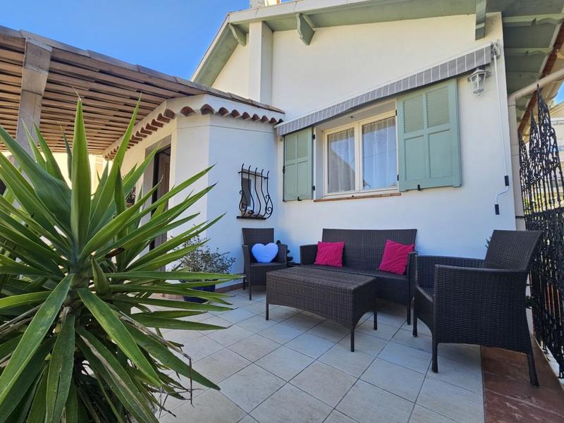 Maison de ville - 123 m² - 4 pièces