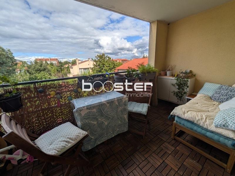 Appartement ancien - 82 m² - 3 pièces