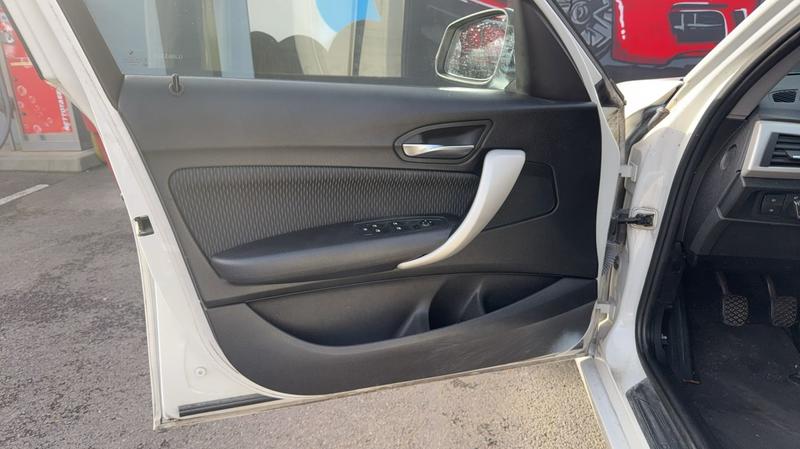 Bmw Série 1 (F20) 114d 95 Lounge