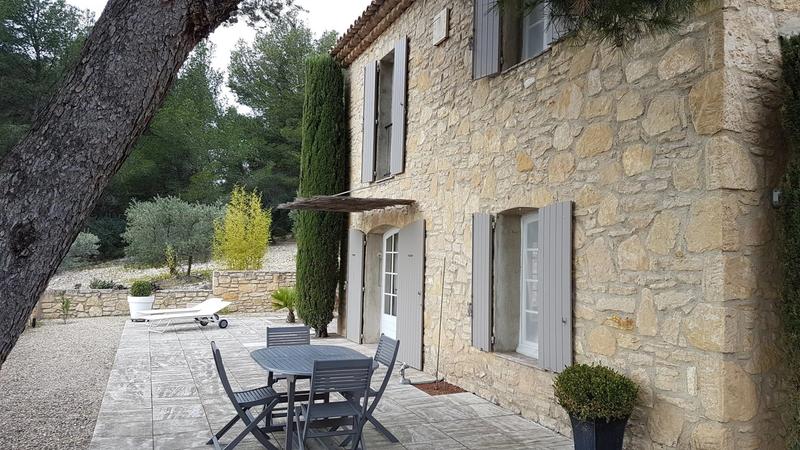 Villa - 180 m² - 8 pièces