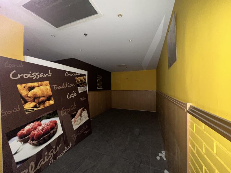 Local commercial - 152 m²