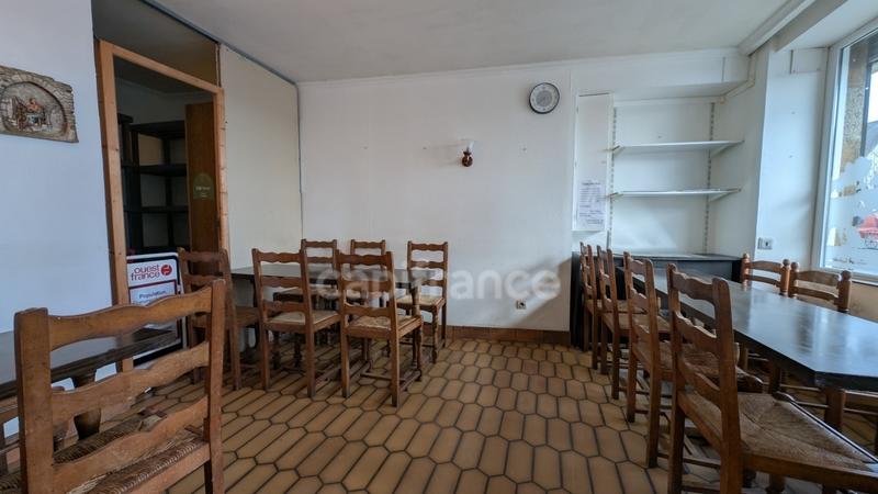 Fonds de commerce - 220 m²