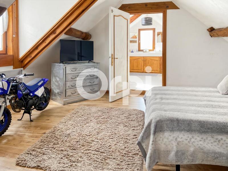 Maison - 91 m² - 5 pièces