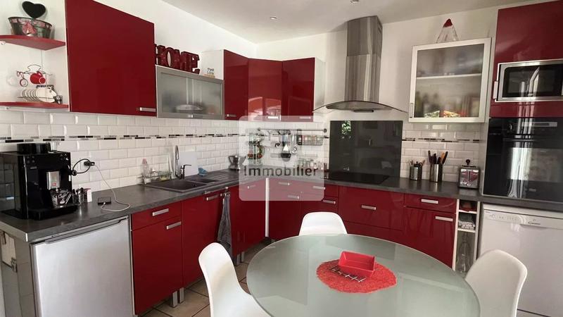 Villa - 145 m² - 5 pièces