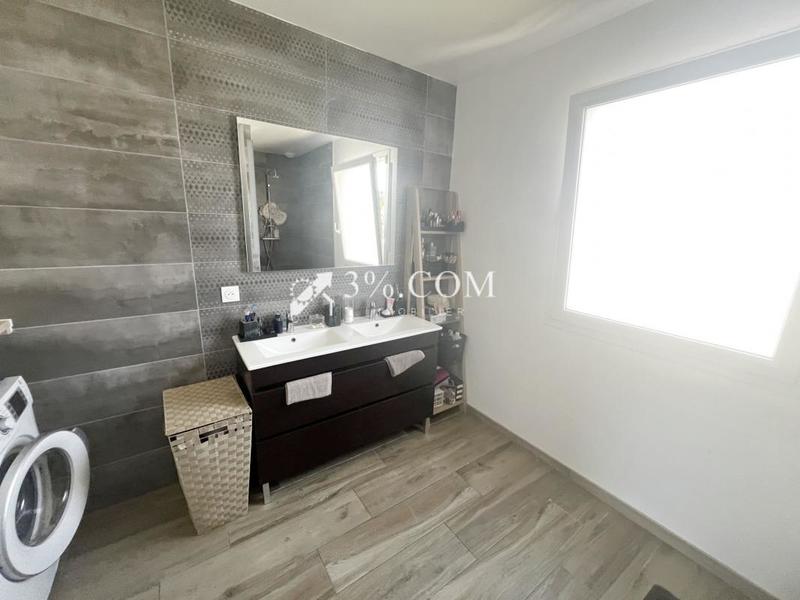 Pavillon - 90 m² - 4 pièces