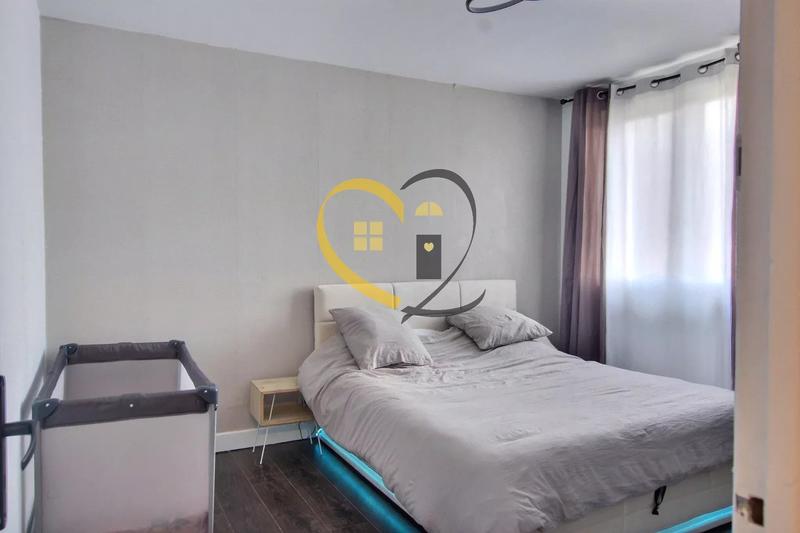 Maison de village - 97 m² - 4 pièces