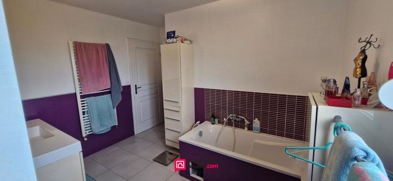 Maison - 144 m² - 7 pièces