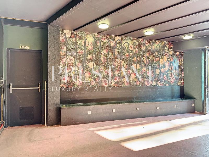 Bureau - 63 m² - 1 pièce