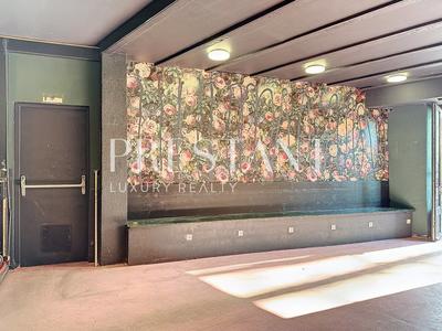 Bureau - 63 m² - 1 pièce