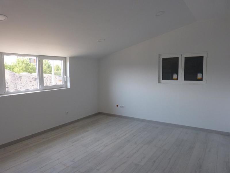 Local d'activité / Entrepôt - 315 m²