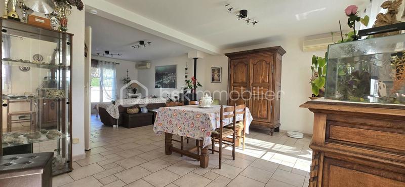 Maison - 140 m² - 6 pièces