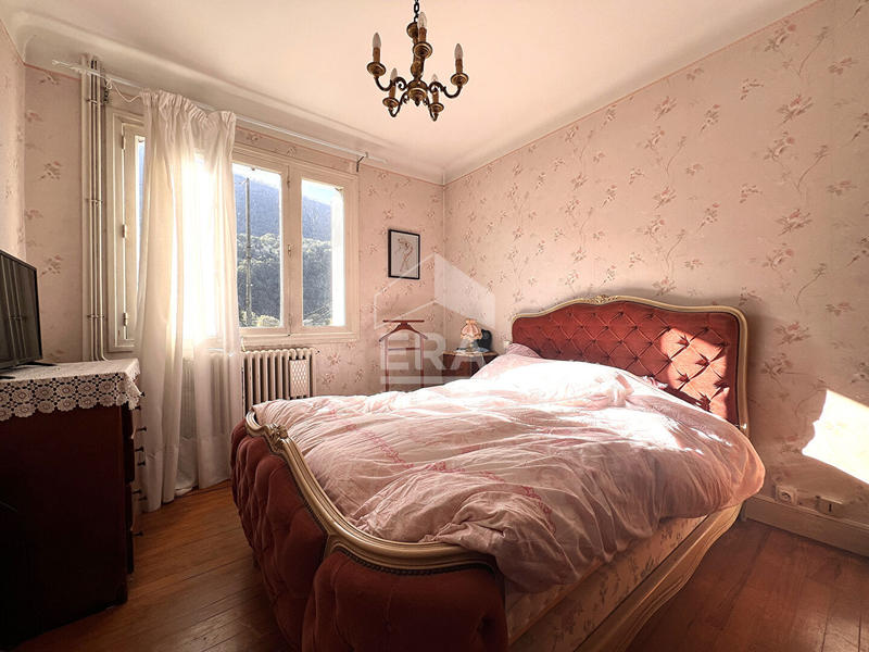 Maison - 158 m² - 8 pièces