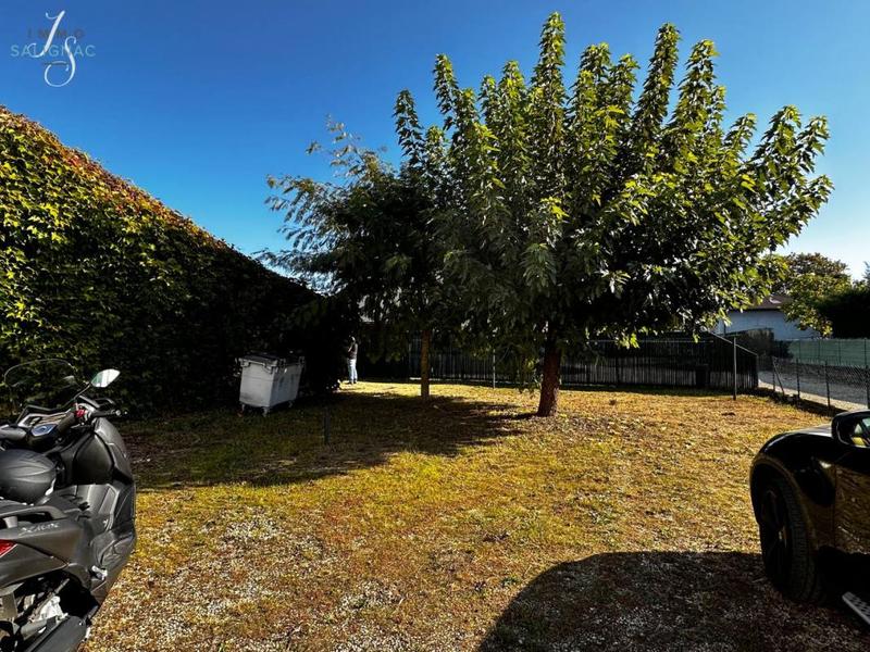 Local commercial - 234 m²