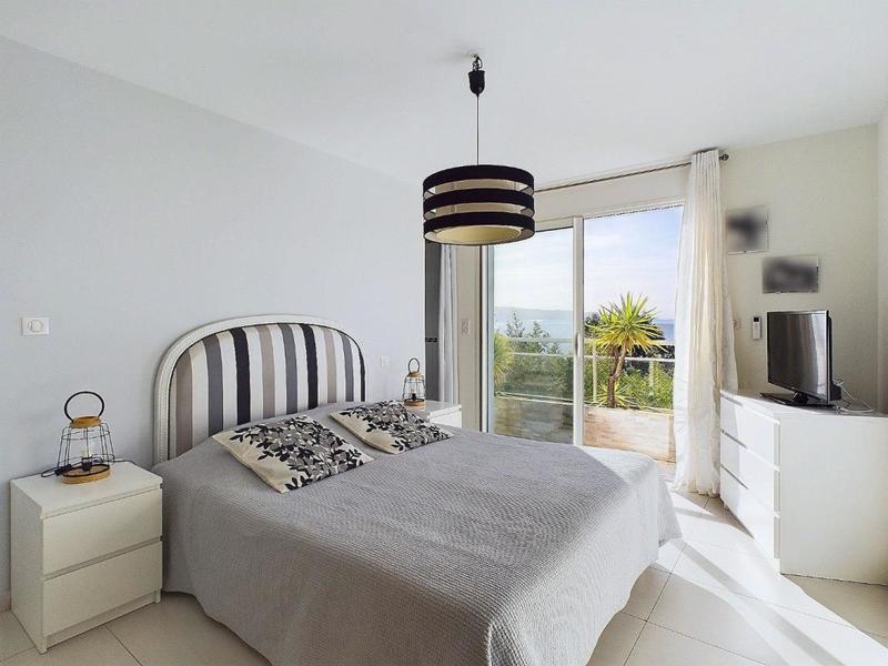 Villa - 270 m² - 11 pièces