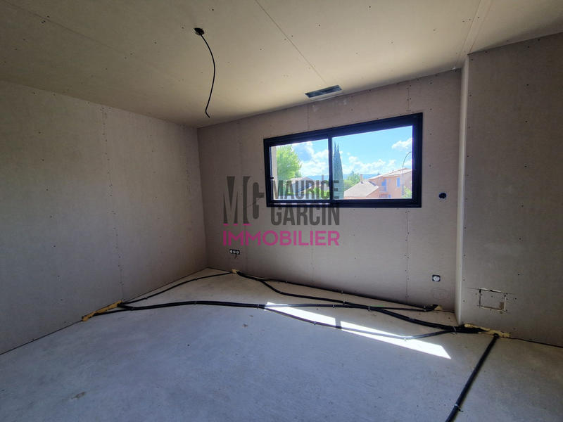 Maison - 116 m² - 4 pièces